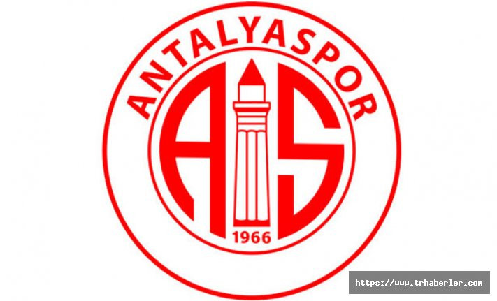 Antalyaspor'dan transfer açıklaması! "Larin, Gökhan Töre ve Love..."
