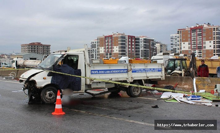 Bariyerlere çarpan kamyon sürücüsü öldü 3 kişi yaralandı