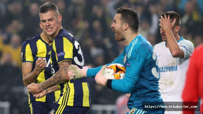 Fenerbahçe Zenit maçına Harun Tekin'in penaltı kurtarışı damga vurdu!