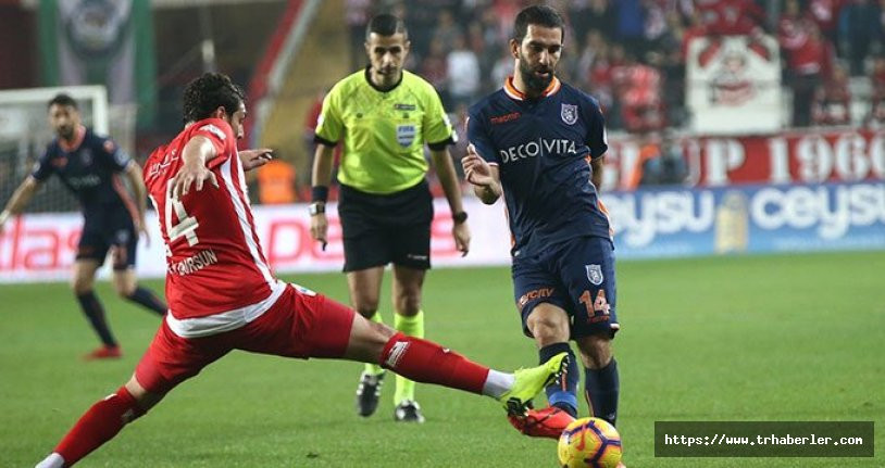 Medipol Başakşehir, Antalyaspor'u 1-0 mağlup etti