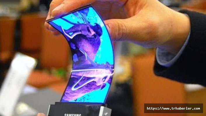 Samsung'un katlanabilir telefonundan ilk görüntüler geldi