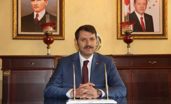 Sivas Valisi Salih Ayhan, 2019 Yılında 446 Ücretli Öğretmen Ataması Yapılacağını Açıkladı