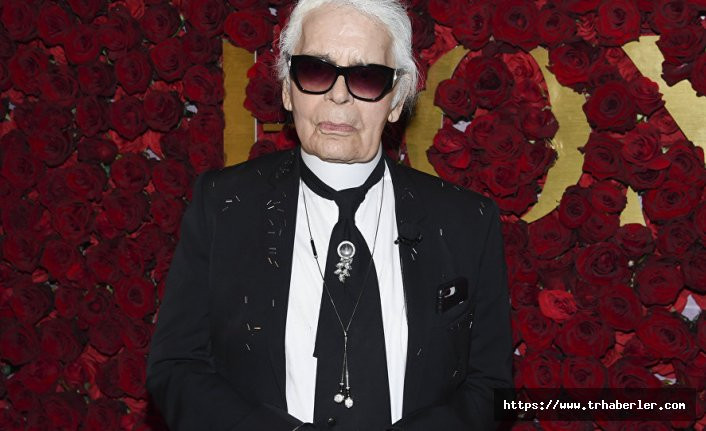 Ünlü modacı Karl Lagerfeld yaşamını yitirdi