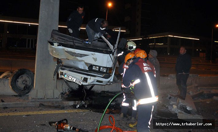 Ankara'da feci kaza! Hurdaya dönen kamyondan sağ çıktı!