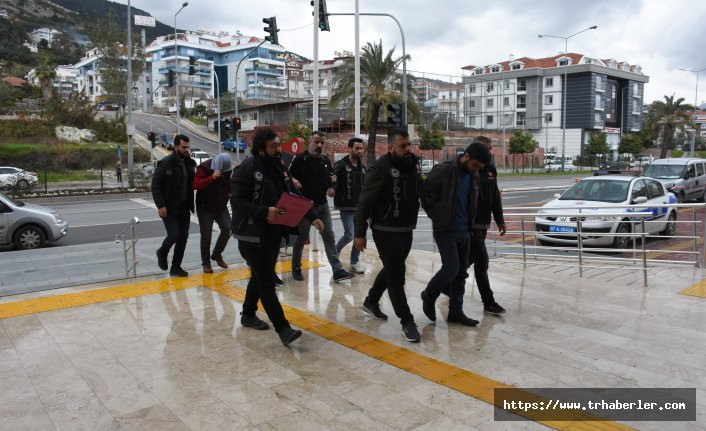 Antalya'da dev uyuşturucu operasyonu: 5 gözaltı