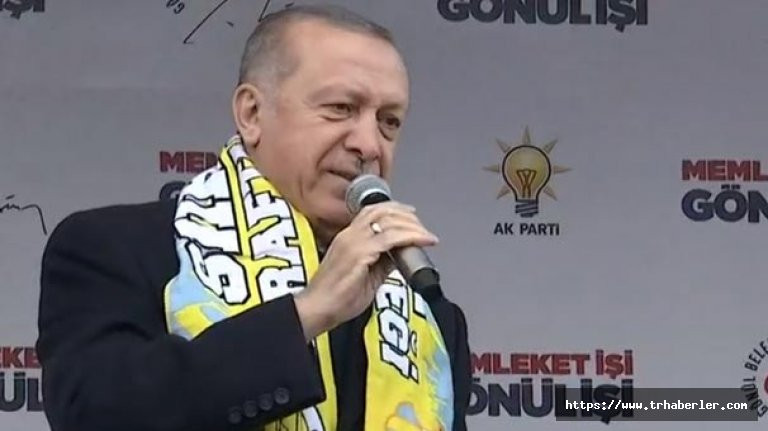 Erdoğan, hapse girmesine neden olan şiiri Siir'te tekrar okudu