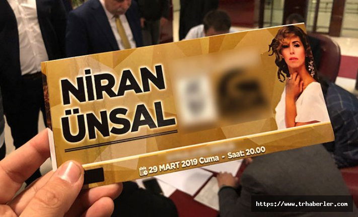 Gemlik'te Niran Ünsal'a konser tepkisi