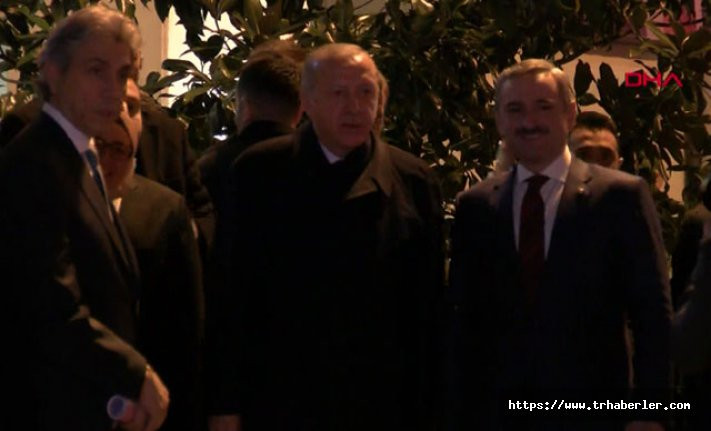 Cumhurbaşkanı Erdoğan AK Parti İl Binasından ayrıldı