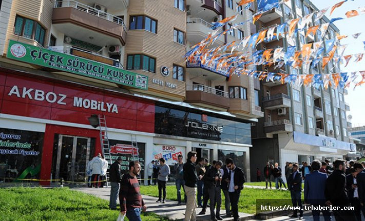 Diyarbakır Bağlar'da AK Parti binasına ateş açıldı!