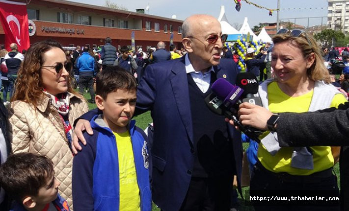 Fenerbahçe'de 23 Nisan coşkusu! Vefa Küçük, divan başkanlığını torununa devretti
