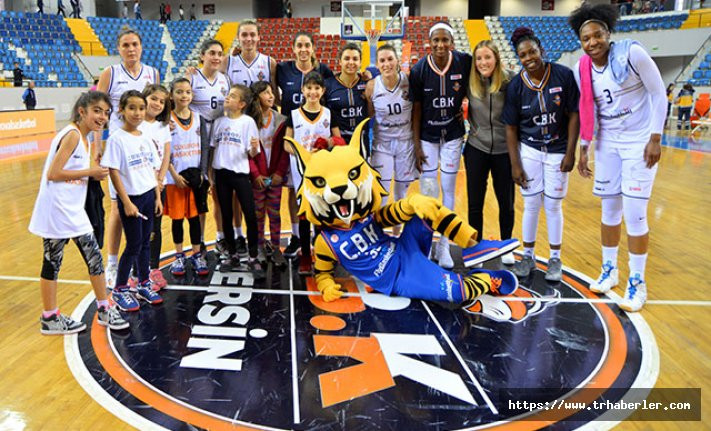 Kadınlar BSL'de ilk finalist Çukurova Basketbol