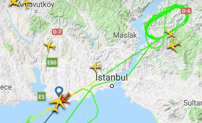 Kuş sürüsüne çarpan kargo uçağı Atatürk Havalimanı’na geri döndü! video izle
