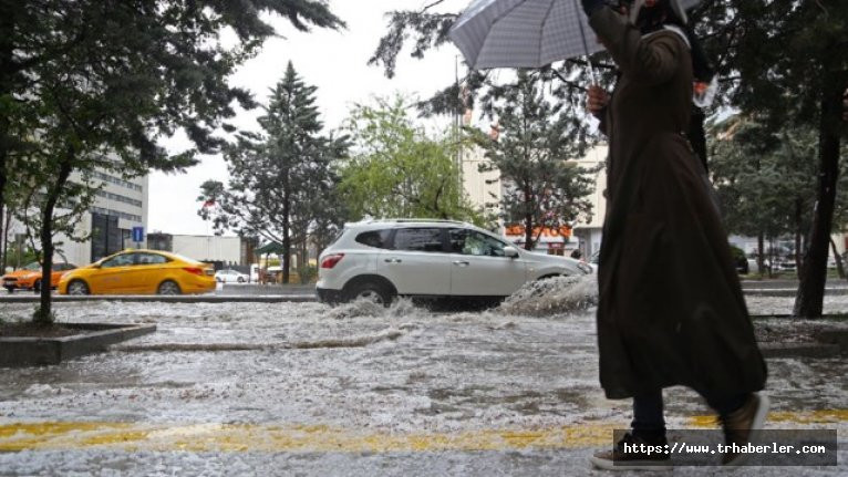 Meteoroloji uyarmıştı! Ankara'yı önce dolu ardından sel vurdu...