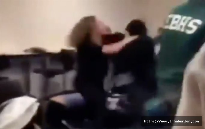 Okulda başörtülü kıza çirkin saldırı! ABD'deki başörtü skandalı kamerada! İzle