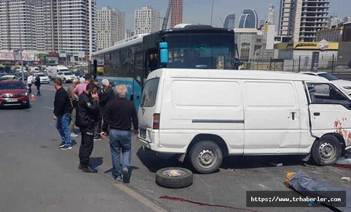Otobüs ile minibüs çarpıştı : 1 ölü