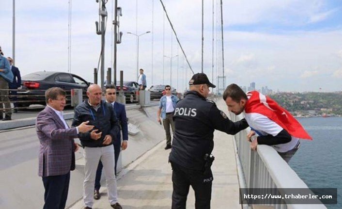 Ahmet Davutoğlu intihar girişimini engelledi!