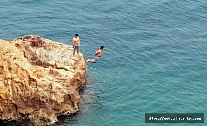 Antalya'da denizde kelepçeli ölüm oyunu / VİDEO