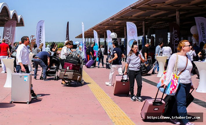 Antalya'ya Nisan'da 1 milyon turist