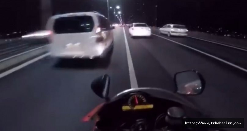 Motosikletli trafik magandasının 'makas' terörü kamerada