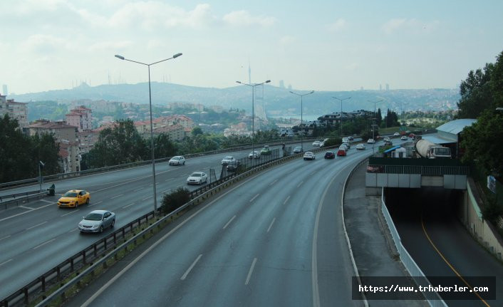 Bayramı tatili başladı İstanbul'da yollar boş kaldı!