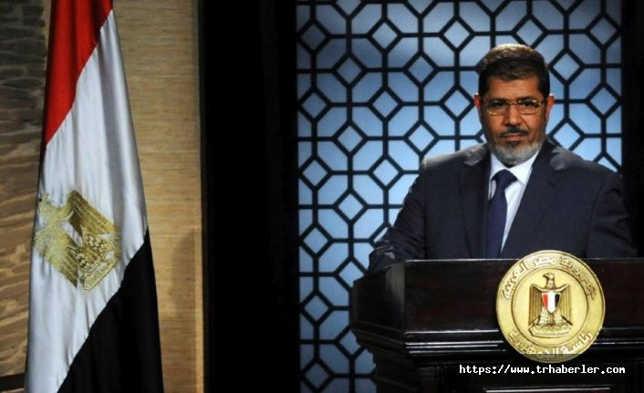 Eski Mısır Cumhurbaşkanı Mursi mahkemede hayatını kaybetti