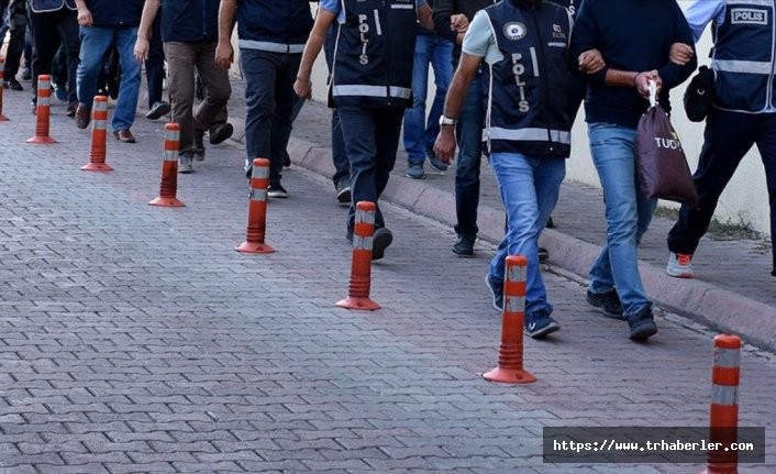 İzmir merkezli FETÖ soruşturmasında 19 tutuklama