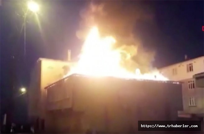Sultanbeyli'de korkutan yangında 2 katlı bina alev alev yandı! video izle