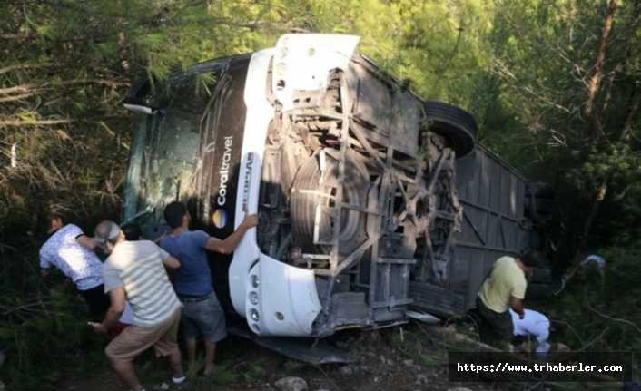 Antalya'da Tur otobüsü şarampole yuvarlandı! 25 yaralı var