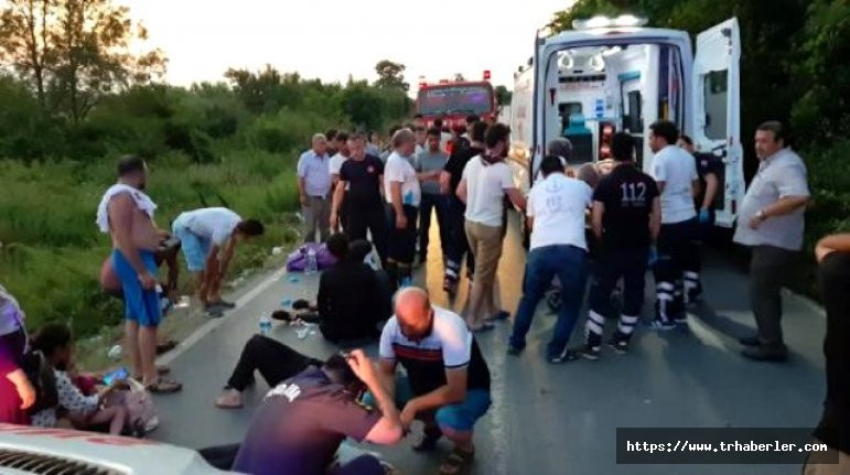 İstanbul Çatalca'da işçileri taşıyan midibüs devrildi! 12'si ağır 23 yaralı