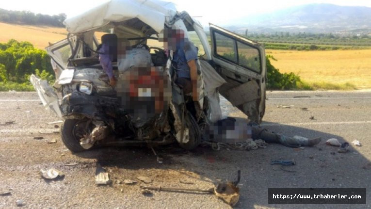 Manisa'da korkunç kaza otobüsle minibüs çarpıştı! Çok sayıda ölü ve yaralılar var