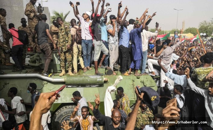 Sudan'da darbe girişimi engellendi!