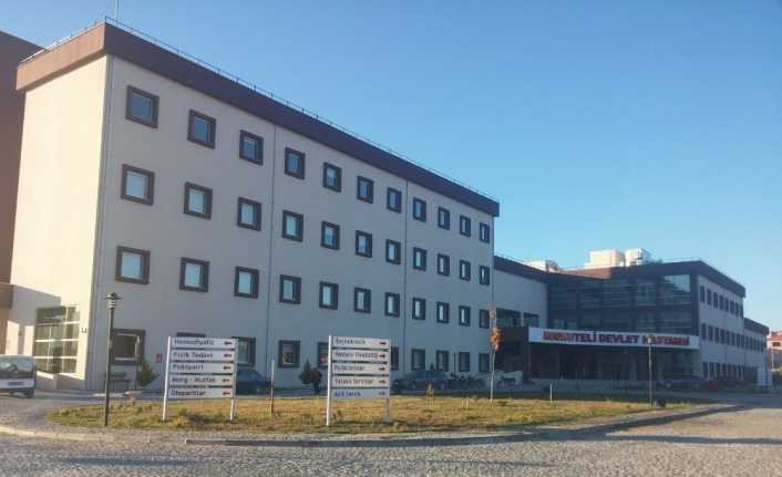 Antalya’da besin zehirlenmesi şüphesiyle 62 öğrenci hastanelere başvurdu