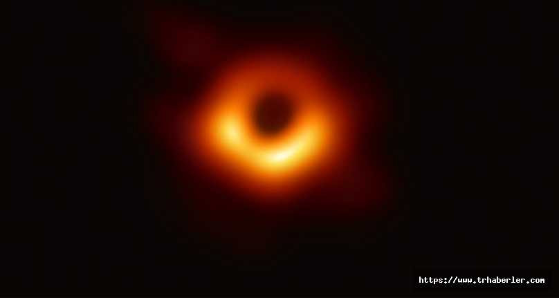 Bilim dünyasını heyecanlandıran olay! Uzay bilimciler 40 milyar güneş büyüklüğünde bir kara delik buldu!