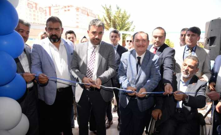 Engelliler Sosyal Tesisinin açılışını Başkan Ertuğrul Çetin yaptı