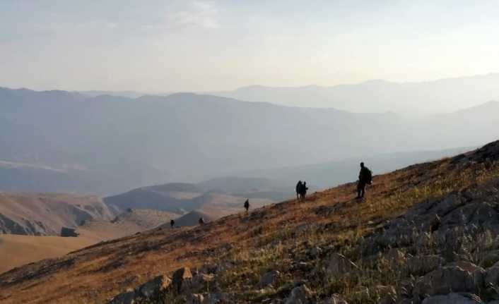 Erzincan’da 3 teröristin etkisiz hale getirildiği bölgede operasyonlar sürüyor
