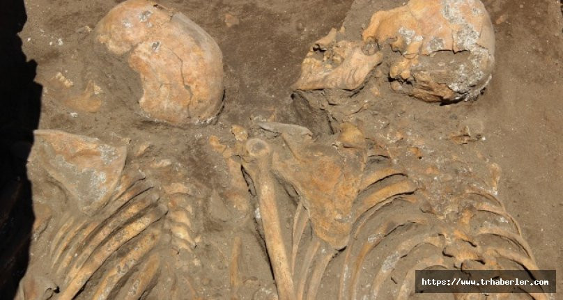 Eskişehir'de kazı çalışmasında 5 bin yıllık insan iskeletleri çıktı! video izle