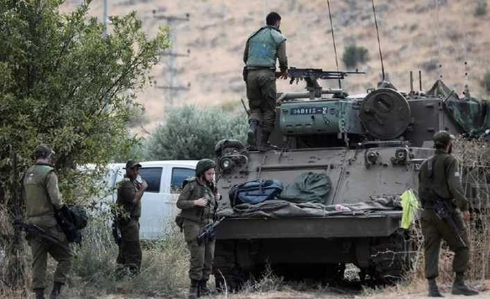 İsrail ordusu, Lübnan sınırına askeri takviye göndermeye devam ediyor