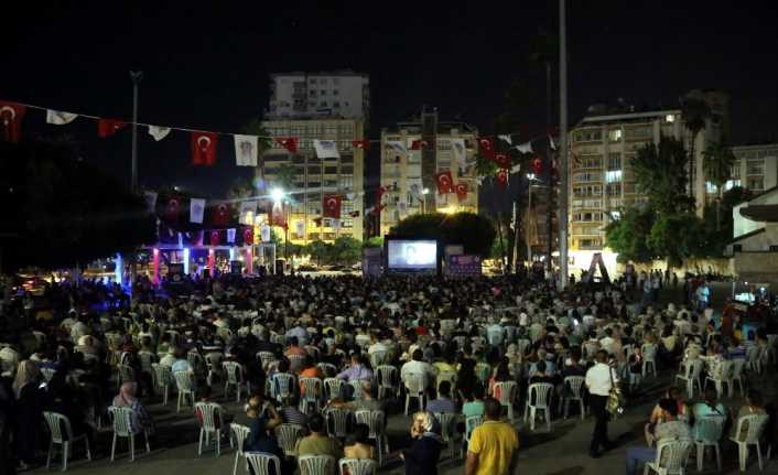 Mersinliler, yazlık sinemayla nostalji yaşadı