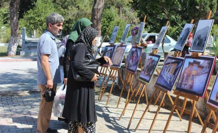 Mezarlıkta ’Ağlayan Evler’ fotoğraf sergisi