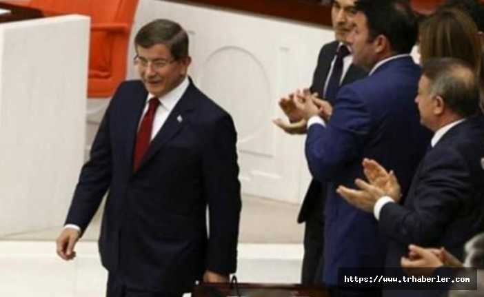 Ahmet Davutoğlu'nun İstanbul'daki yeni parti binasının adresi belli oldu