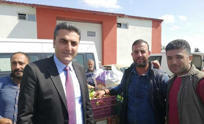 Akyaka Belediye Başkanı Toptaş, pazar esnafıyla buluştu