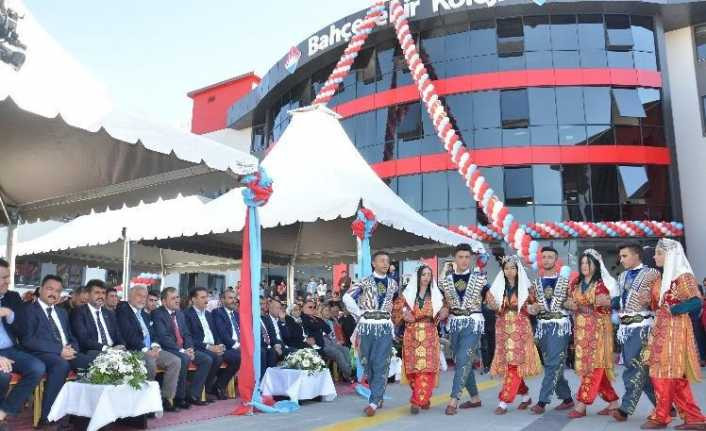 Bahçeşehir Koleji Elbistan Kampüsü’ne görkemli açılış