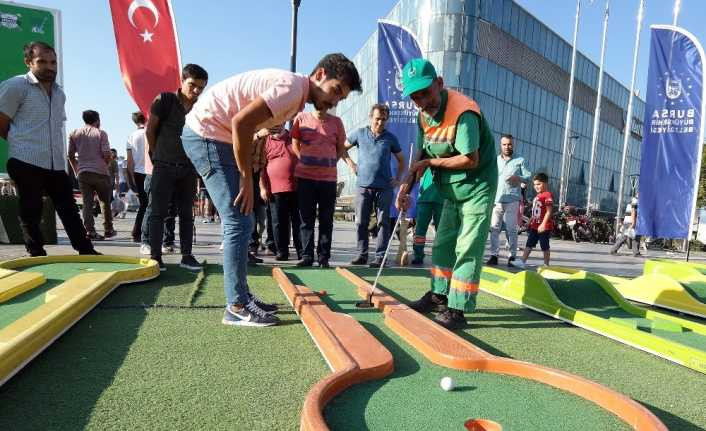 Bursa’da şehrin göbeğinde golf keyfi