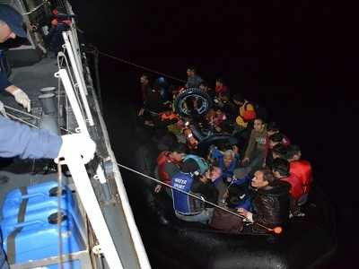 Çanakkale’de 42 düzensiz göçmen yakalandı