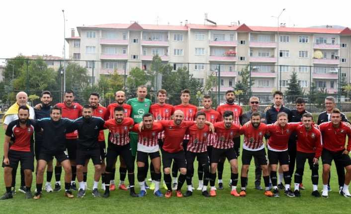 Cevizli Anadolu Spor Kulübü Başkanı Karakelle: “Şampiyonluğu göğüsleyeceğiz”