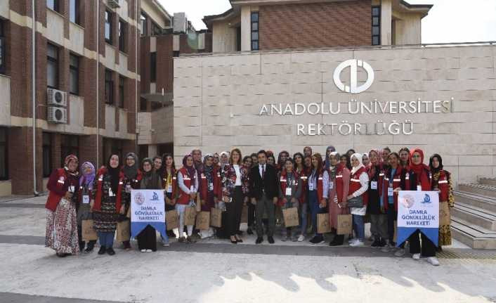 Damla Gönüllüleri’nden Anadolu Üniversitesi’ne ziyaret