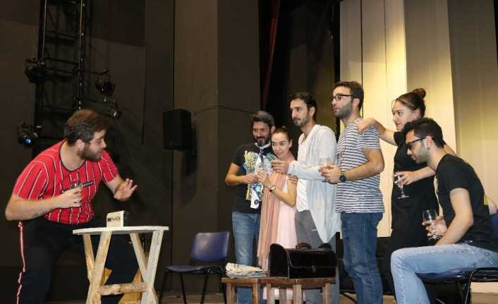 Diyarbakır Devlet Tiyatrosu yeni sezon tiyatro provalarına başladı