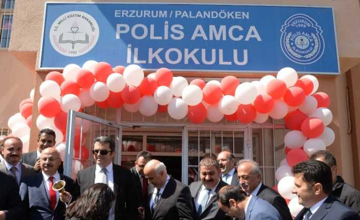 Erzurum’da ders zilini Vali Memiş çaldı, 150 bin öğrenci ders başı yaptı