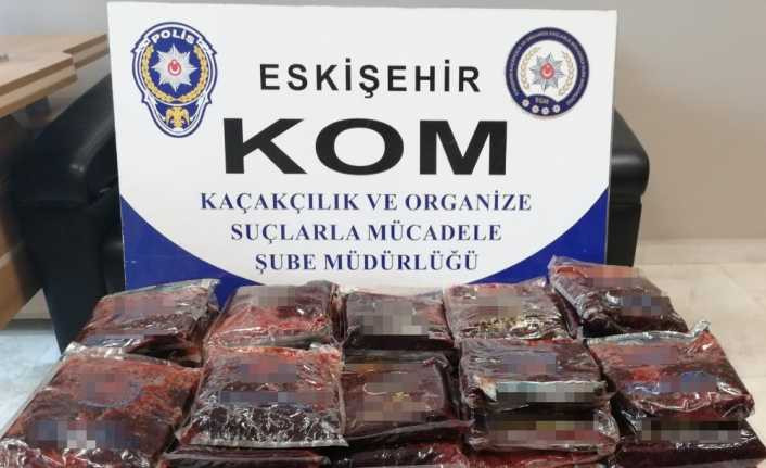 Eskişehir’de 47 kilogram kaçak nargile tütünü ele geçirildi
