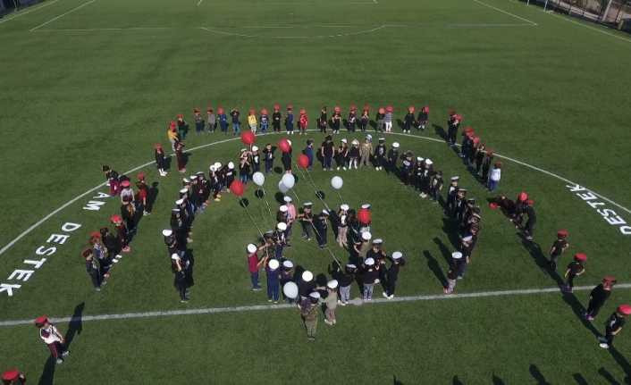 180 anaokulu öğrencisinden Mehmetçiğe ay-yıldızlı, asker antlı destek